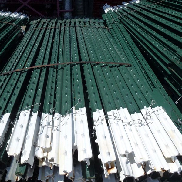 T-Posts T-Posts