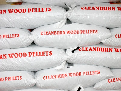 Cleanburn Stove Pellets 40lb - image 2
